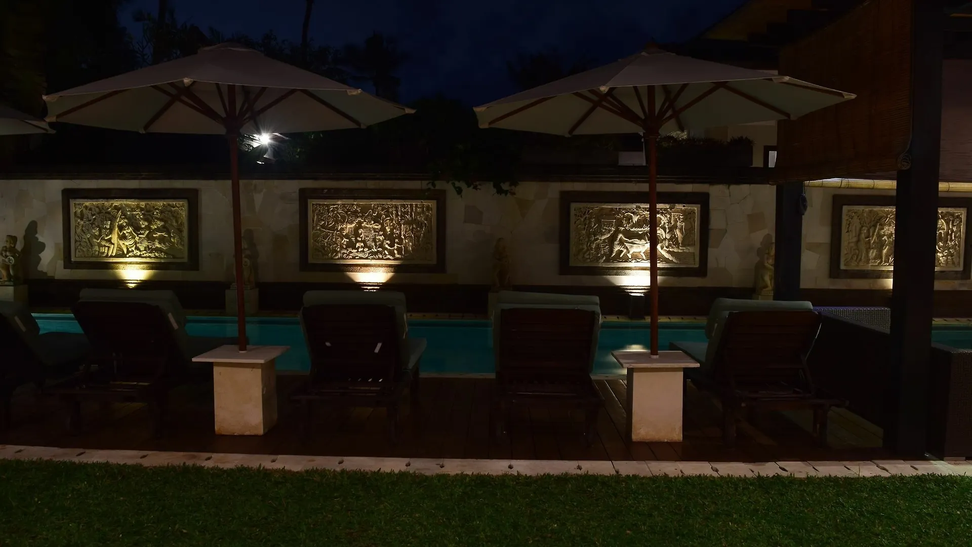 Villa Dewata Seminyak  0*, Seminyak (Bali)