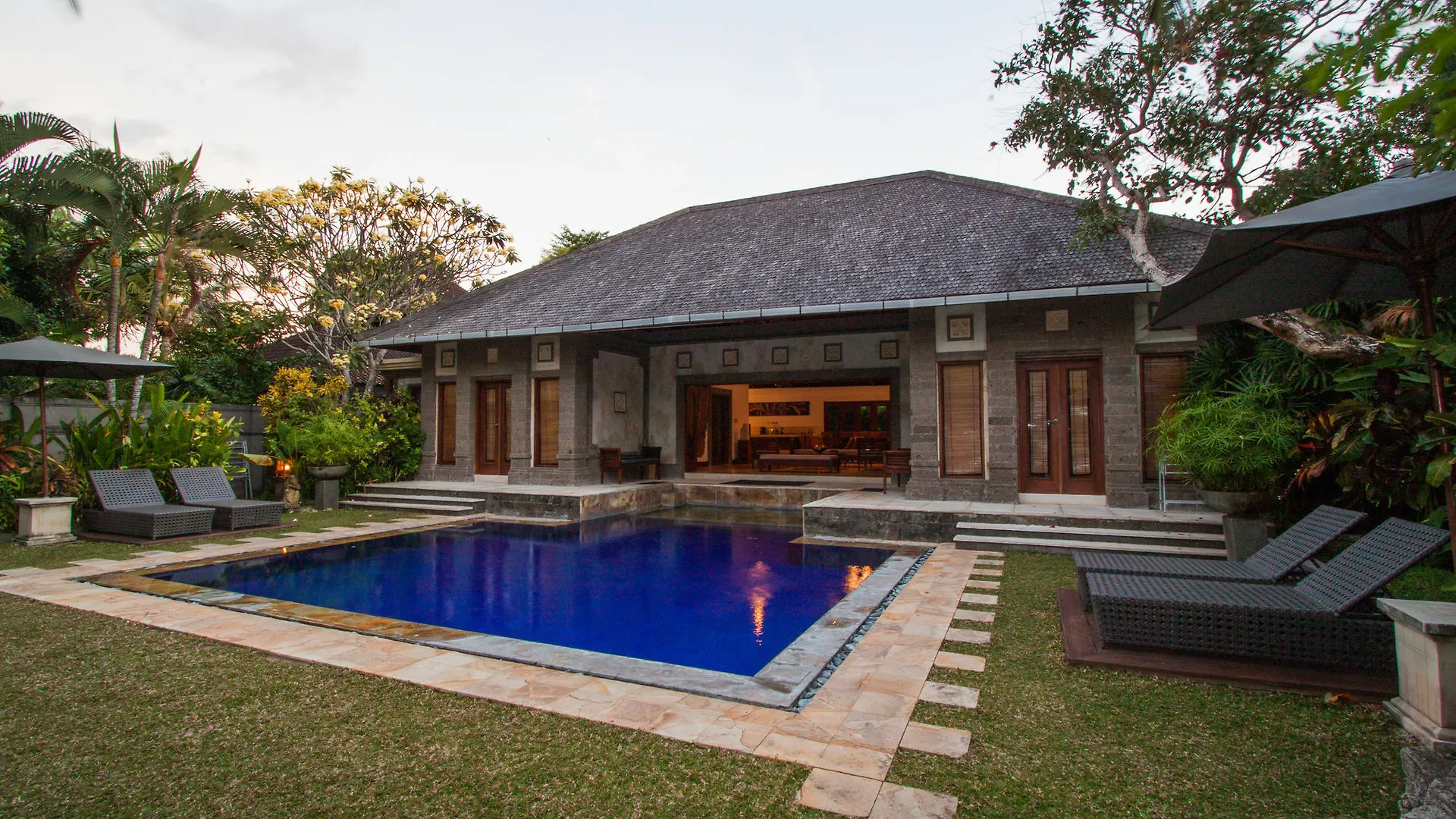 Villa Dewata Seminyak  Indonesia